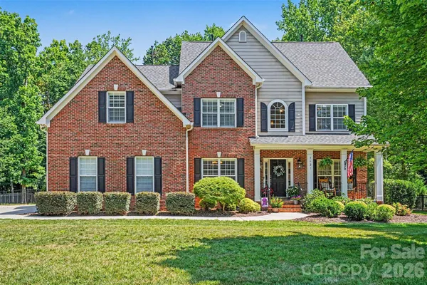 $850,000 | 5621 Turkey Oak Drive, Mint Hill, NC 28227
