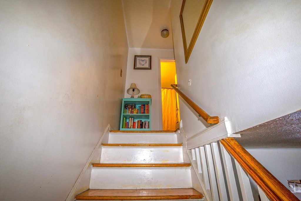 31 Colony Road, Unit 31 West Springfield, MA 01089 - Photo 12 of 20 a view of entryway