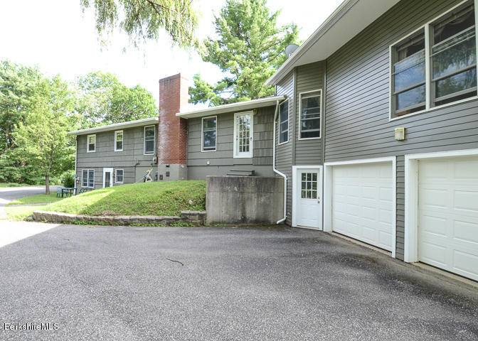 170 Old Stockbridge Road Lenox, MA 01240 - Photo 3 of 55 170 Old Stockbridge Rd north side