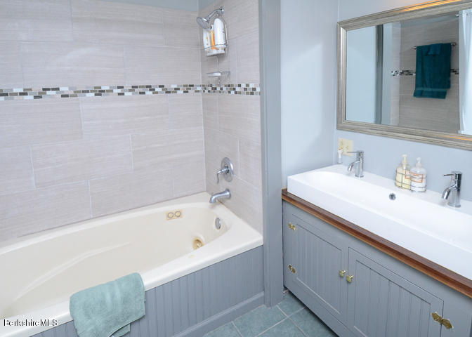 170 Old Stockbridge Road Lenox, MA 01240 - Photo 28 of 55 170 Old Stockbridge Rd master bath