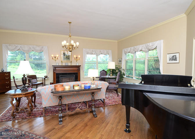 170 Old Stockbridge Road Lenox, MA 01240 - Photo 5 of 55 170 Old Stockbridge Rd Great room view 2
