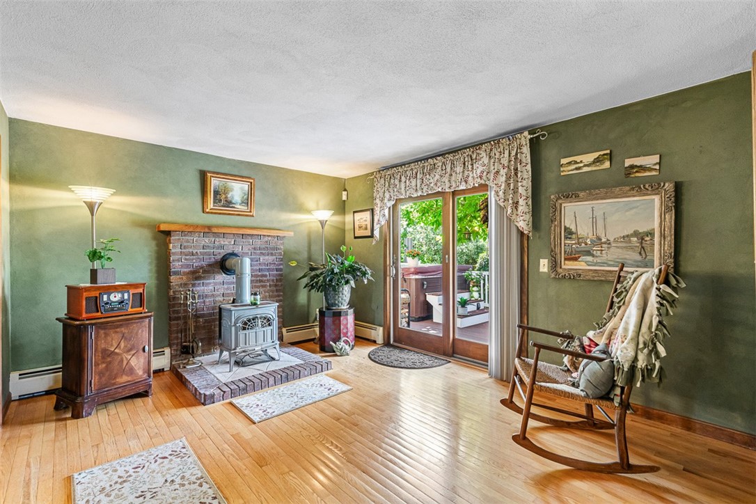 51 Pound Road Cumberland, RI 02864 - Photo 14 of 49