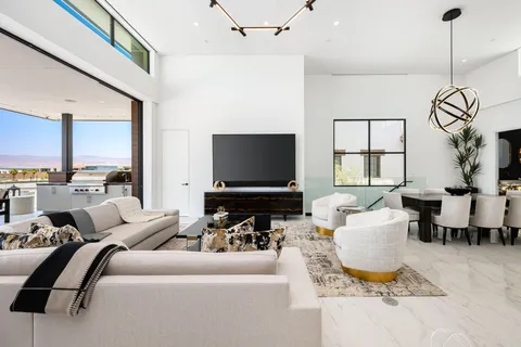 $6,495,000 | 86804 Rogers Way, Thermal, CA 92274