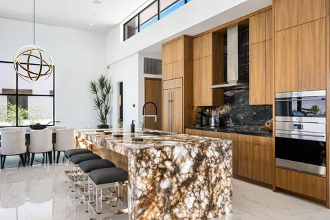 $6,495,000 | 86804 Rogers Way, Thermal, CA 92274