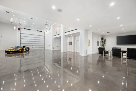 $6,495,000 | 86804 Rogers Way, Thermal, CA 92274