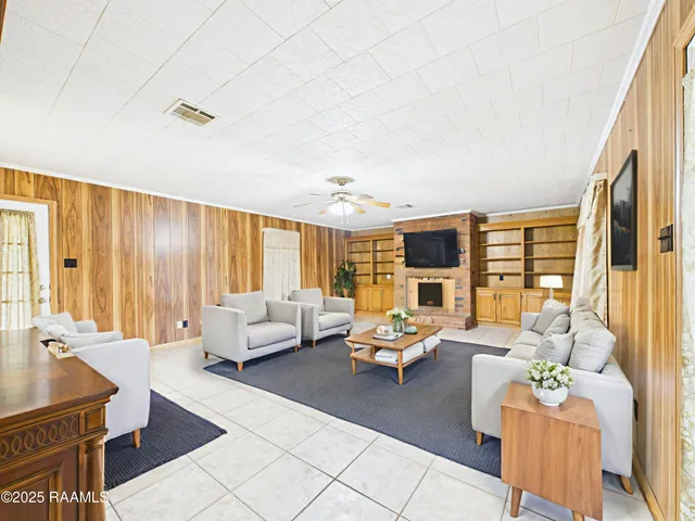 $1,550 | 905 Braquet Road, Carencro, LA 70520