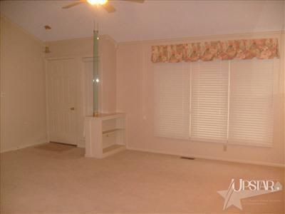10510 Bay Bridge Road Fort Wayne, IN 46845 - Photo 4 of 15 Gallery Image 4