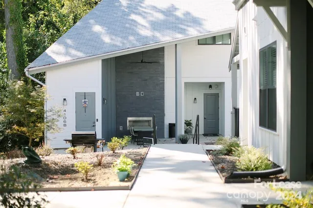 $2,336 | 4106 Anker Haus Drive, Unit B1, Charlotte, NC 28205