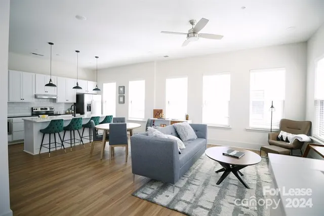 $2,336 | 4106 Anker Haus Drive, Unit B1, Charlotte, NC 28205