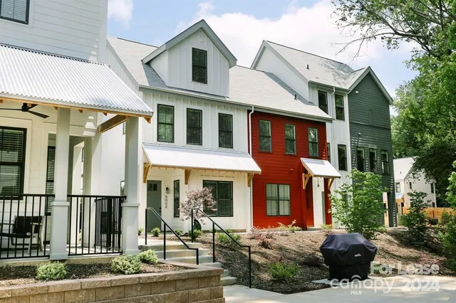$2,336 | 4106 Anker Haus Drive, Unit B1, Charlotte, NC 28205
