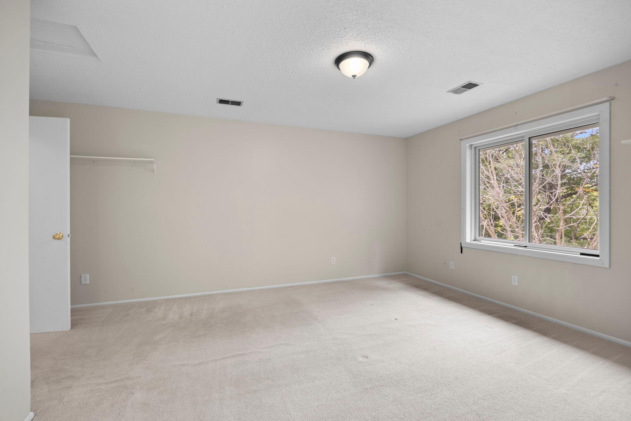 15588 Canyon Ridge Eden Prairie, MN 55347 - Photo 30 of 60 Gallery Image 30
