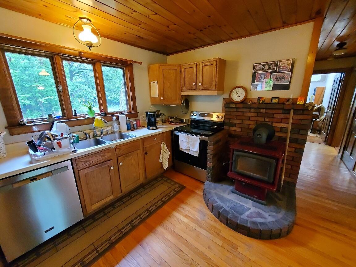92 Huff Road Cornville, ME 04976 - Photo 3 of 121 kitchen