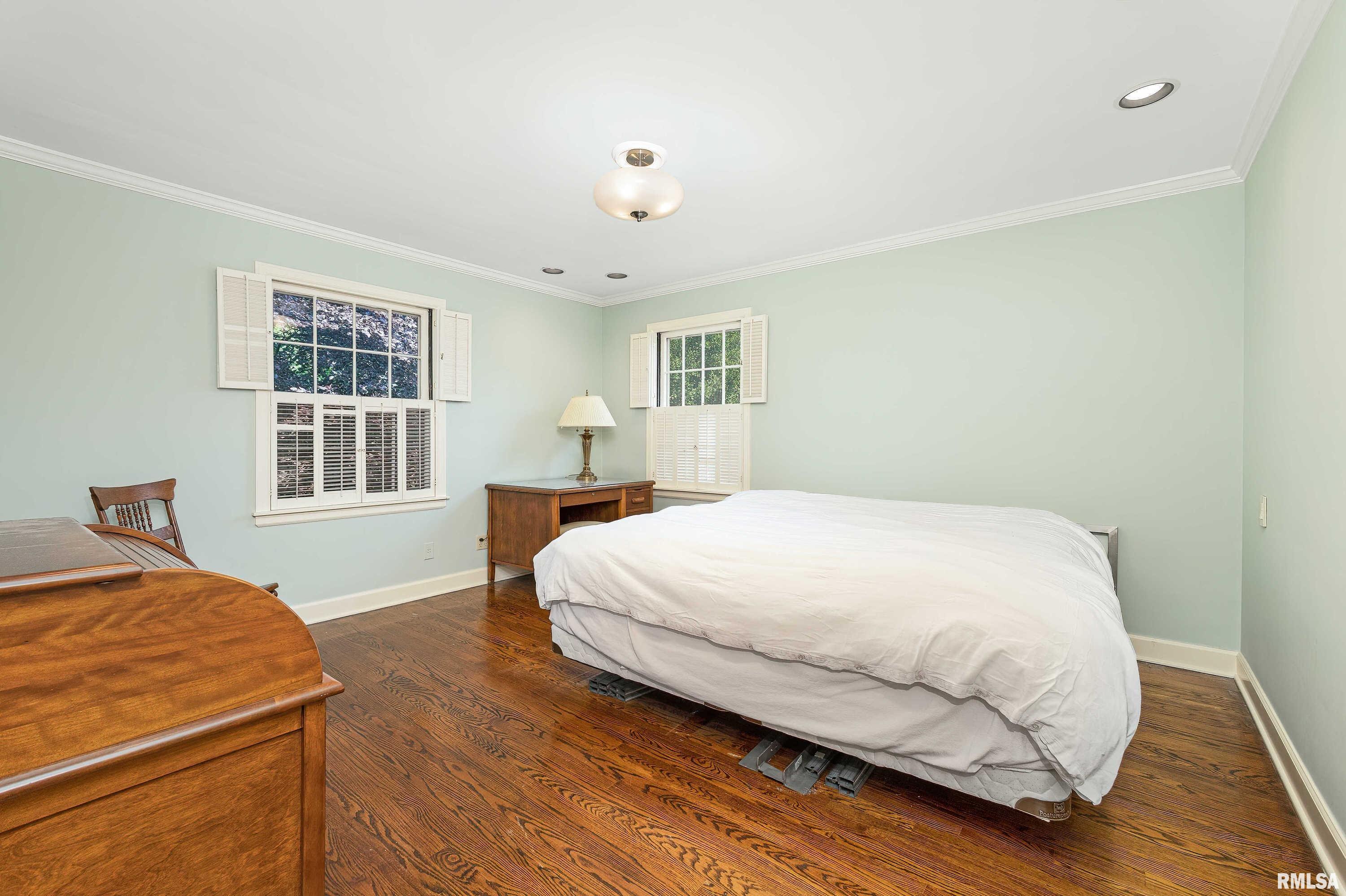 2213 Fairhaven Road Davenport, IA 52803 - Photo 28 of 40 Gallery Image 28