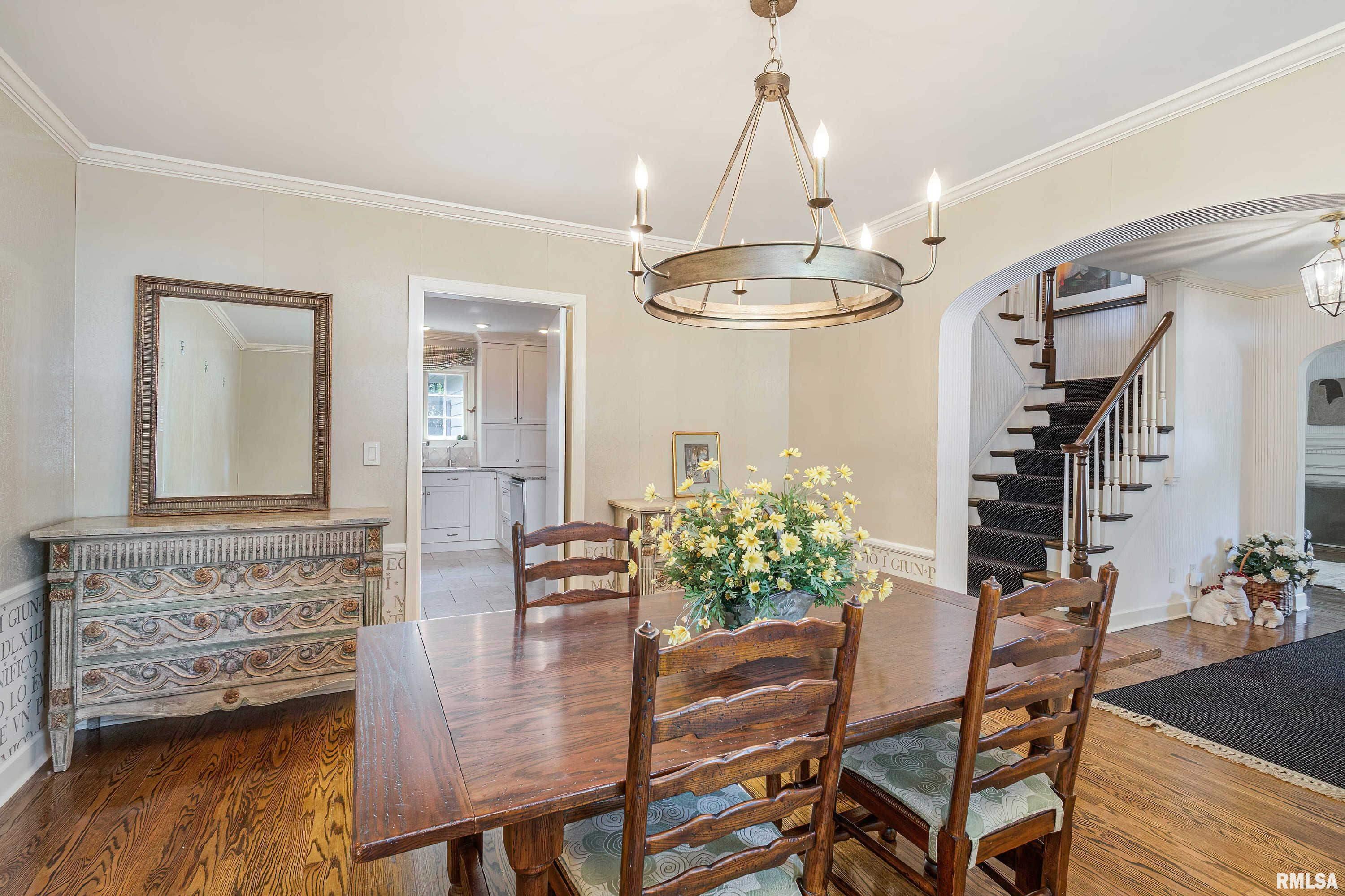 2213 Fairhaven Road Davenport, IA 52803 - Photo 8 of 40 Gallery Image 8