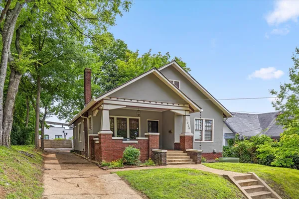 $459,900 | 1029 East 5th Street, Chattanooga, TN 37403