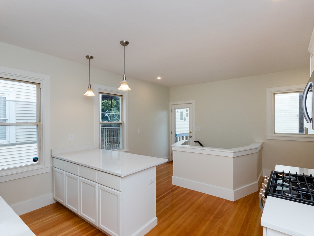 77 Draper Street, Unit 3 Boston, MA 02122 - Photo 5 of 18 Gallery Image 5