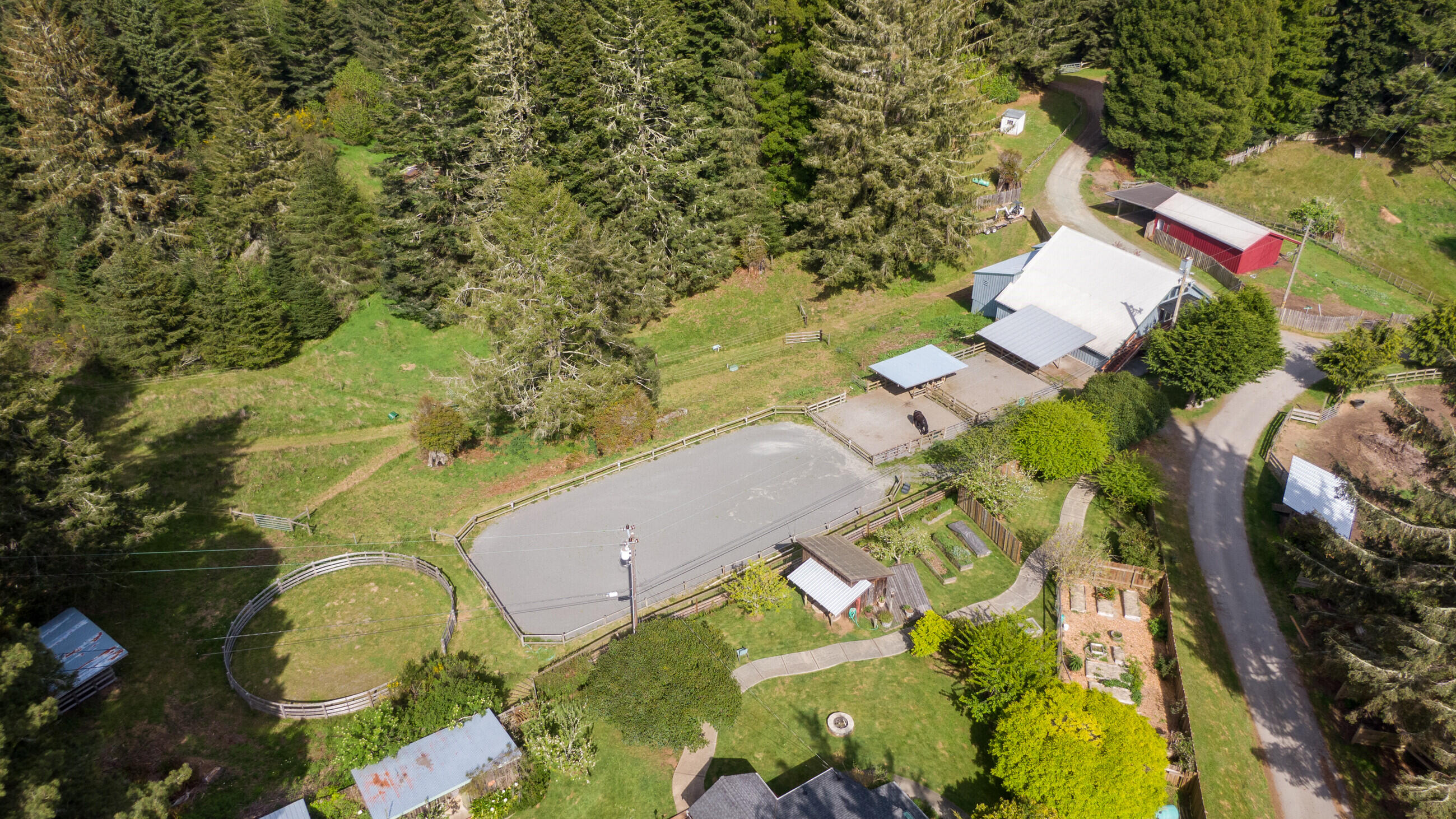 8073 Berta Road Eureka, CA 95503 - Photo 19 of 130