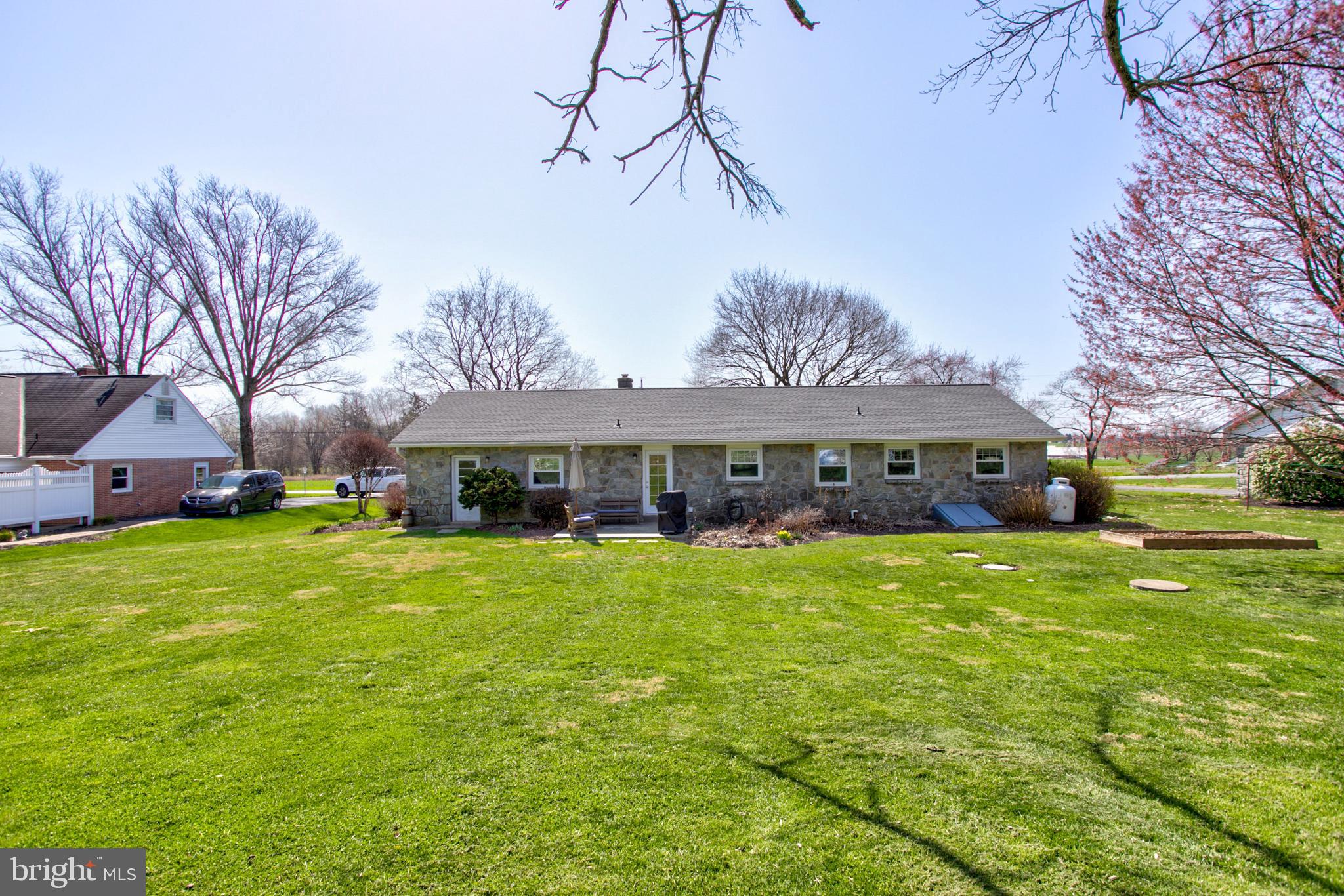 1853 Rockvale Road Lancaster, PA 17602 - Photo 39 of 43 a front view of house with yard and green space