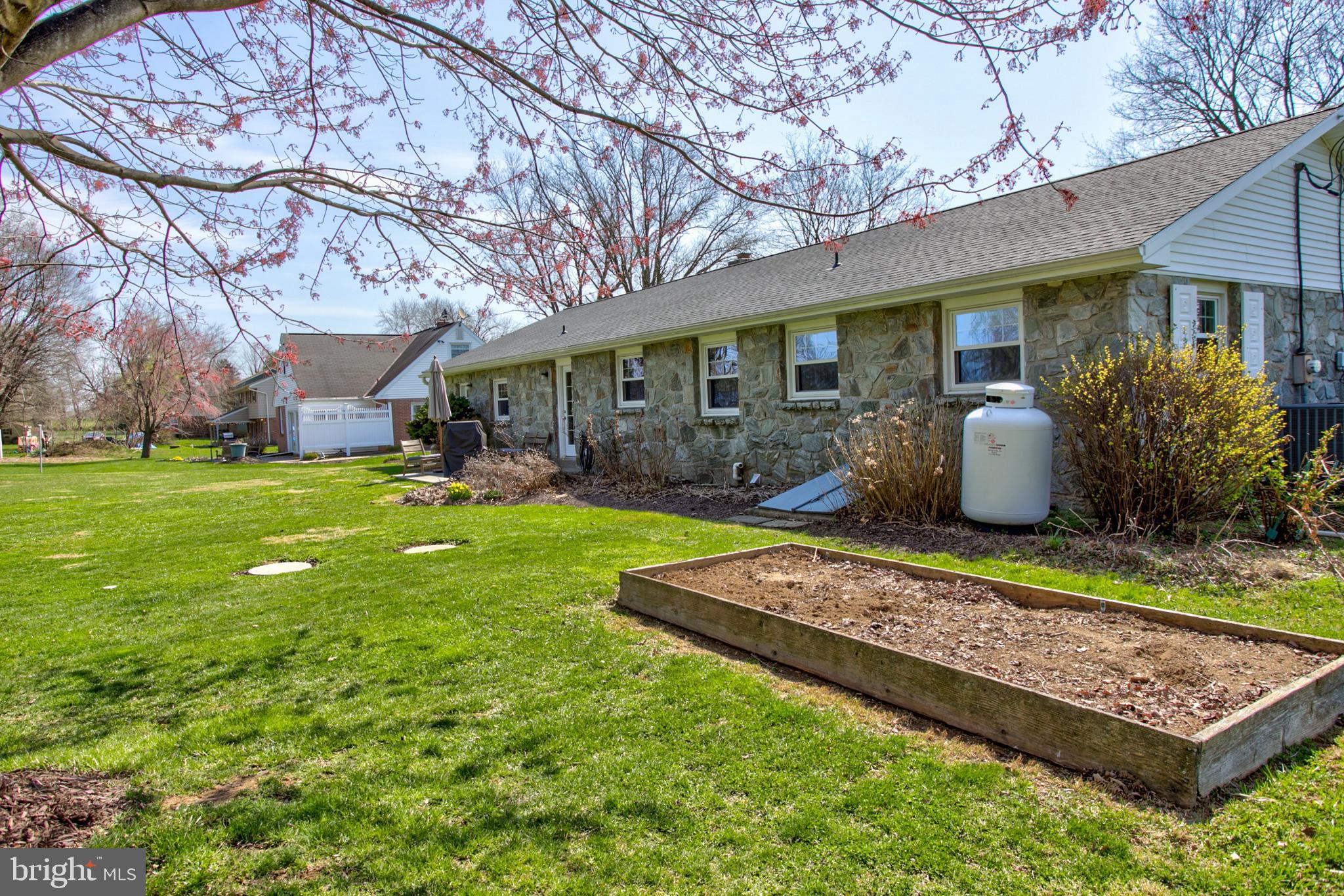 1853 Rockvale Road Lancaster, PA 17602 - Photo 7 of 43 a front view of a house with garden