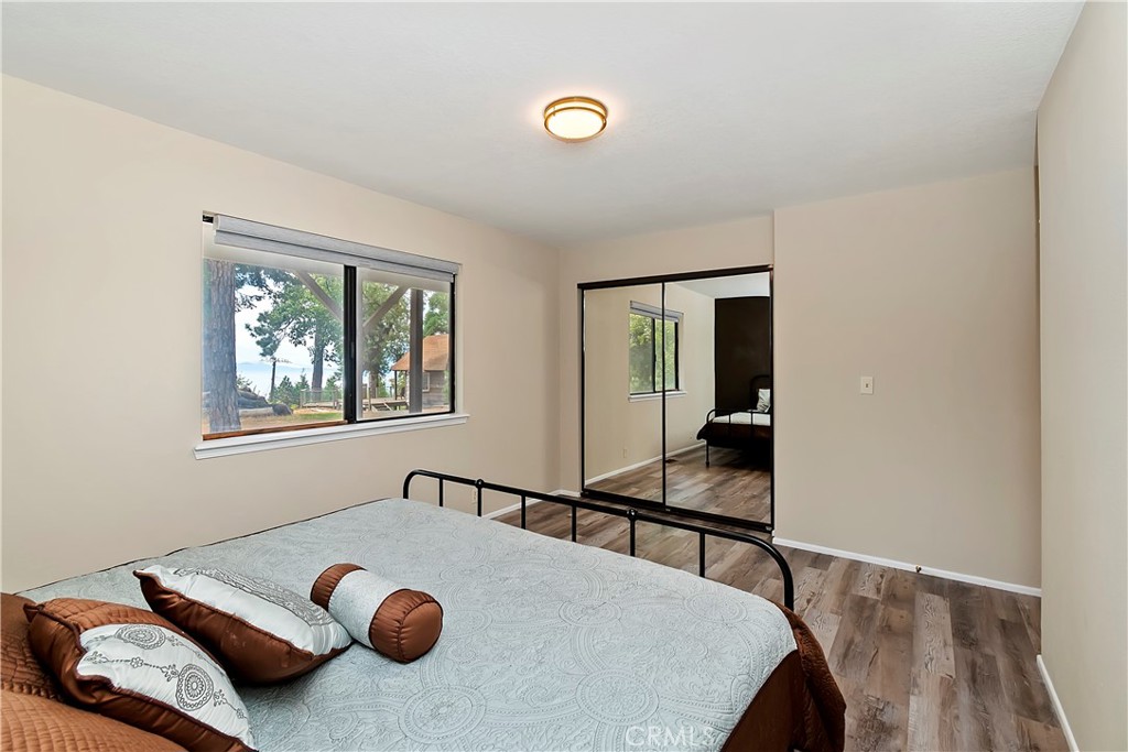 23919 Inspiration Crestline, CA 92325 - Photo 25 of 43 a living room with furniture and window
