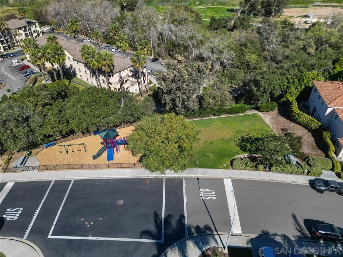 5471 Foxtail Loop Carlsbad, CA 92010 - Photo 19 of 22