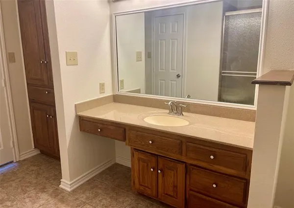 $335,000 | 1624 County Road 1560, Alba, TX 75410