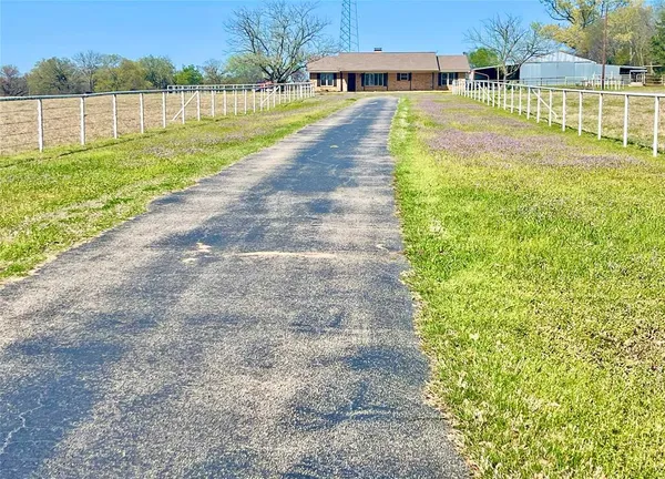 $335,000 | 1624 County Road 1560, Alba, TX 75410