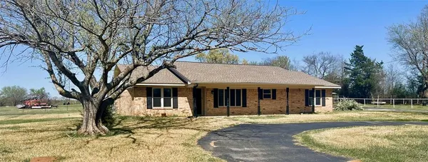 $335,000 | 1624 County Road 1560, Alba, TX 75410