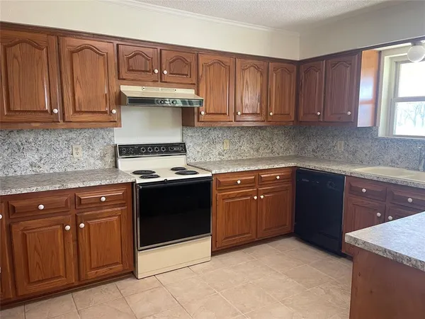 $335,000 | 1624 County Road 1560, Alba, TX 75410