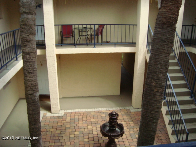 355 Monument Road, Unit 16D2 Jacksonville, FL 32225 - Photo 2 of 18 COURTYARD ENTRANCE