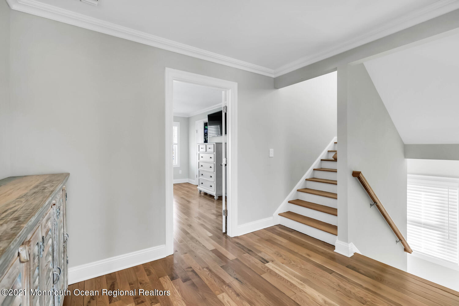 14 A Point Road Toms River, NJ 08753 - Photo 41 of 58 2ND FLOOR HALL