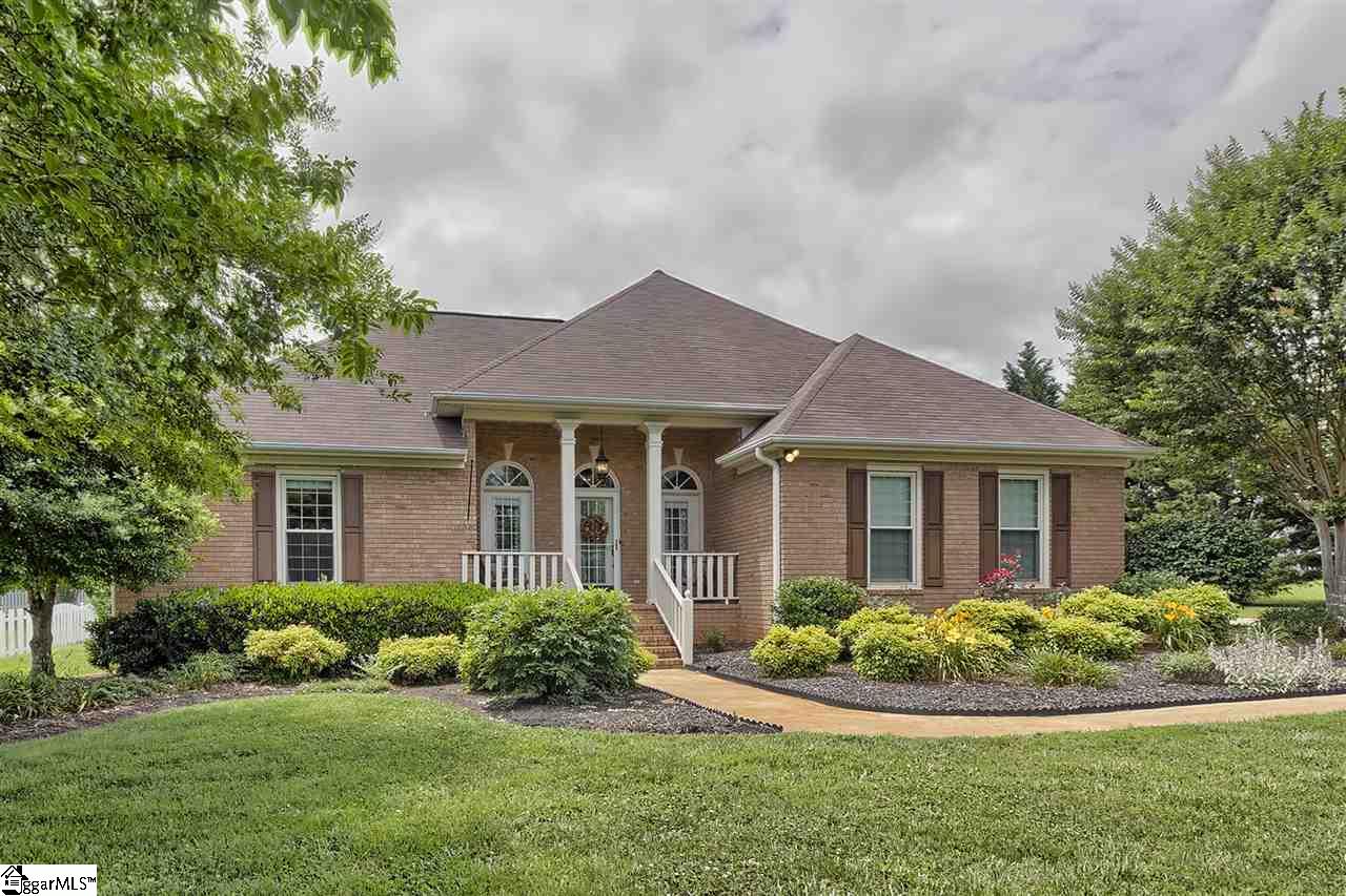 1704 Old Pendleton Road Easley, SC 29642 - Photo 2 of 36 Gallery Image 2