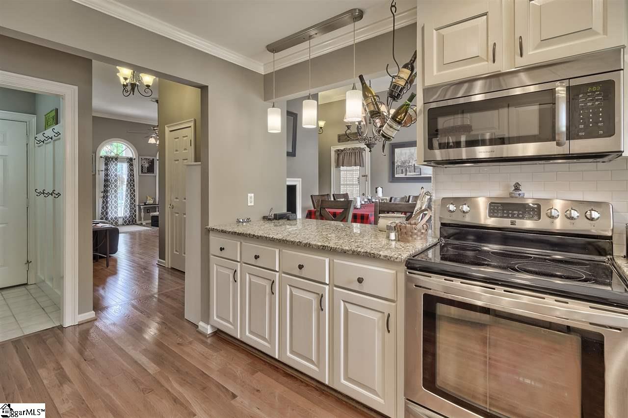 1704 Old Pendleton Road Easley, SC 29642 - Photo 11 of 36 Gallery Image 11