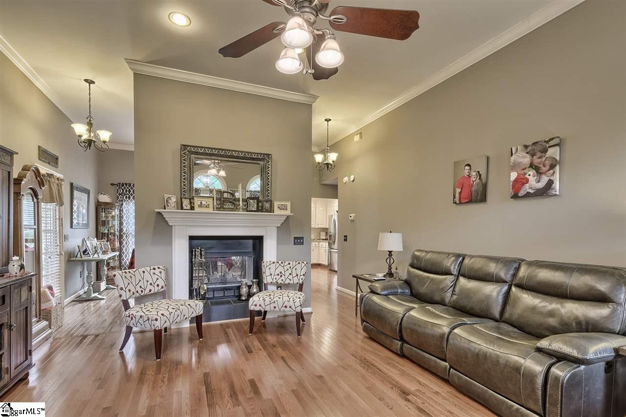 1704 Old Pendleton Road Easley, SC 29642 - Photo 7 of 36 Gallery Image 7