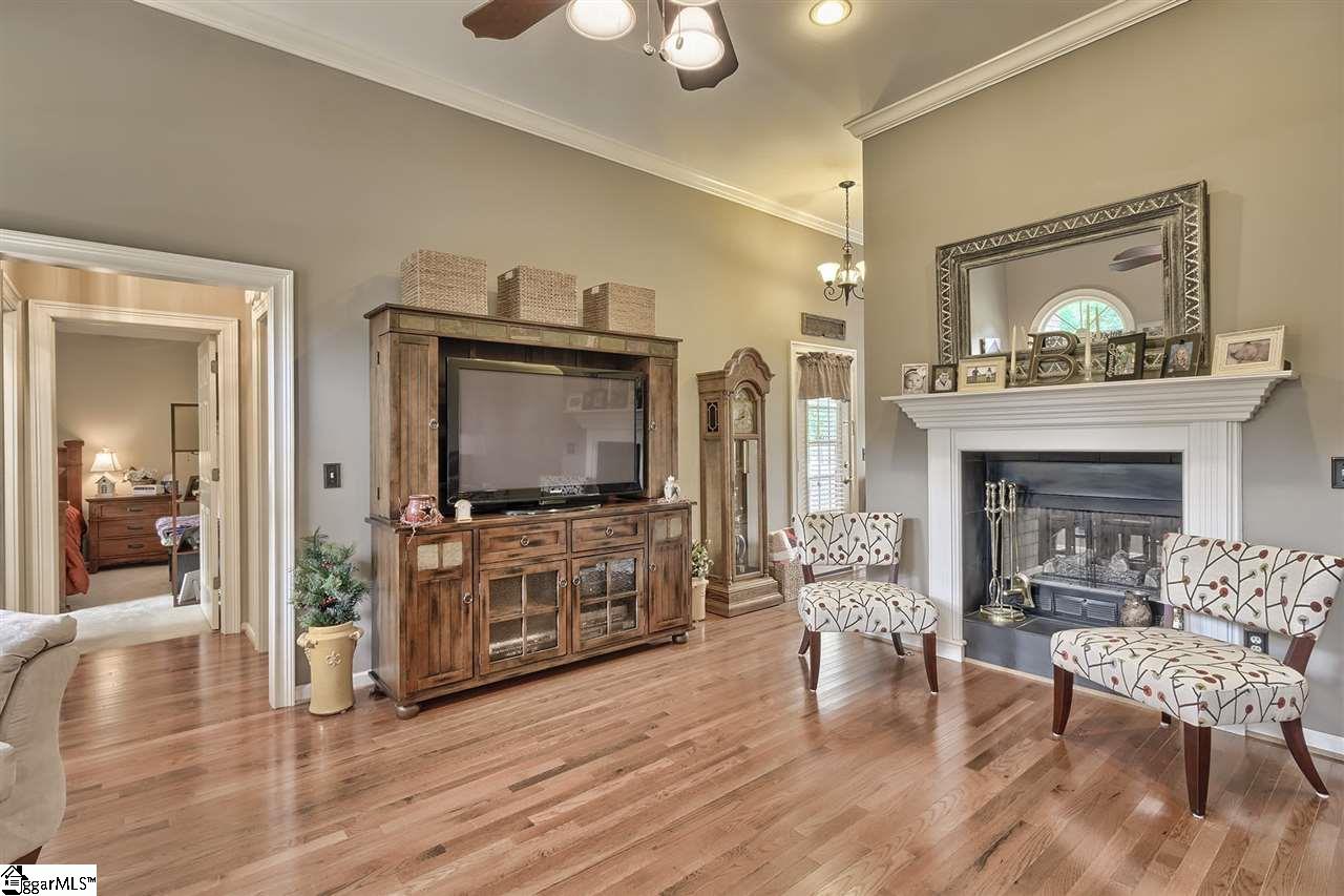 1704 Old Pendleton Road Easley, SC 29642 - Photo 8 of 36 Gallery Image 8