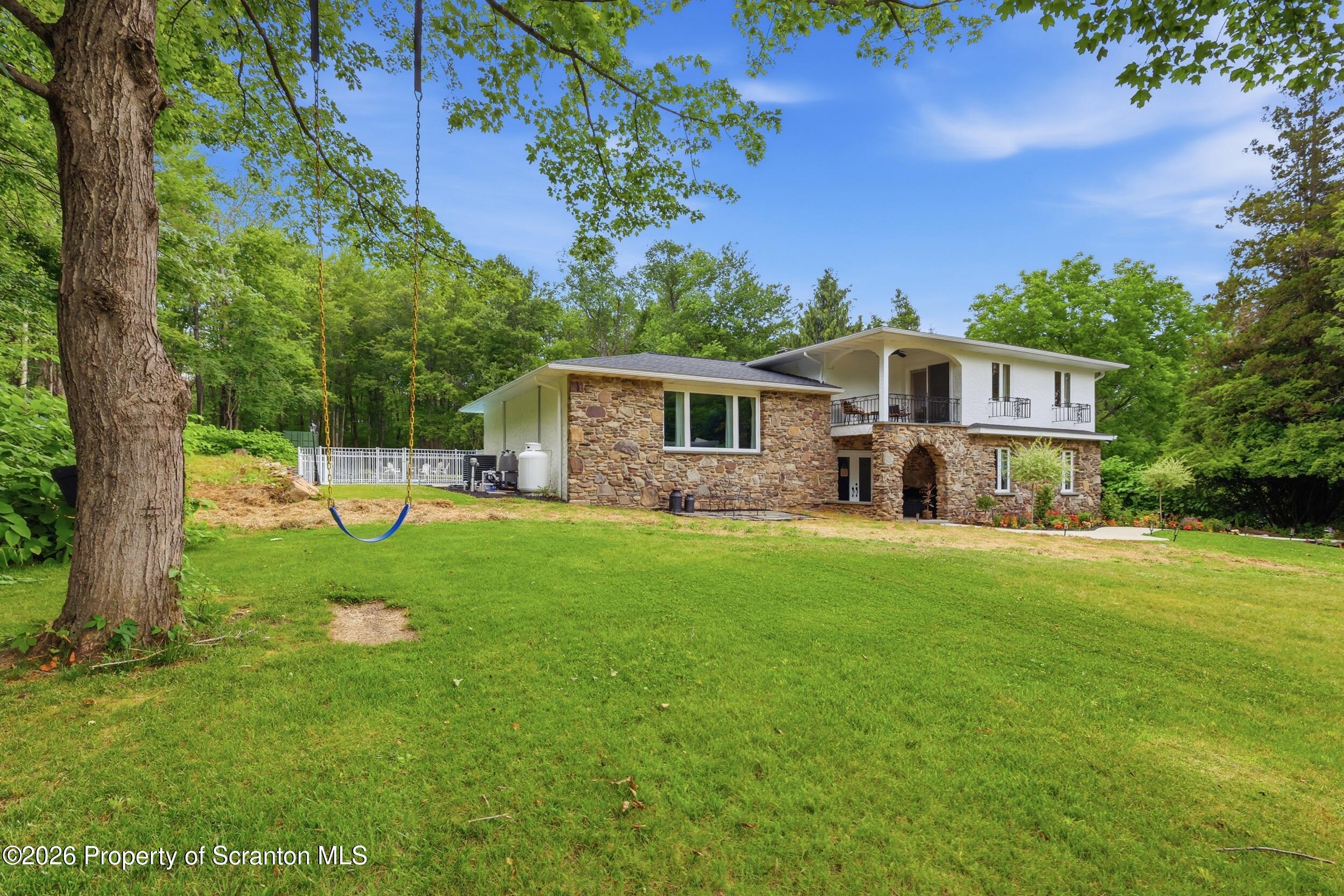 649 Gardner Road Moscow, PA 18444 - Photo 61 of 79 59_649 gardner57