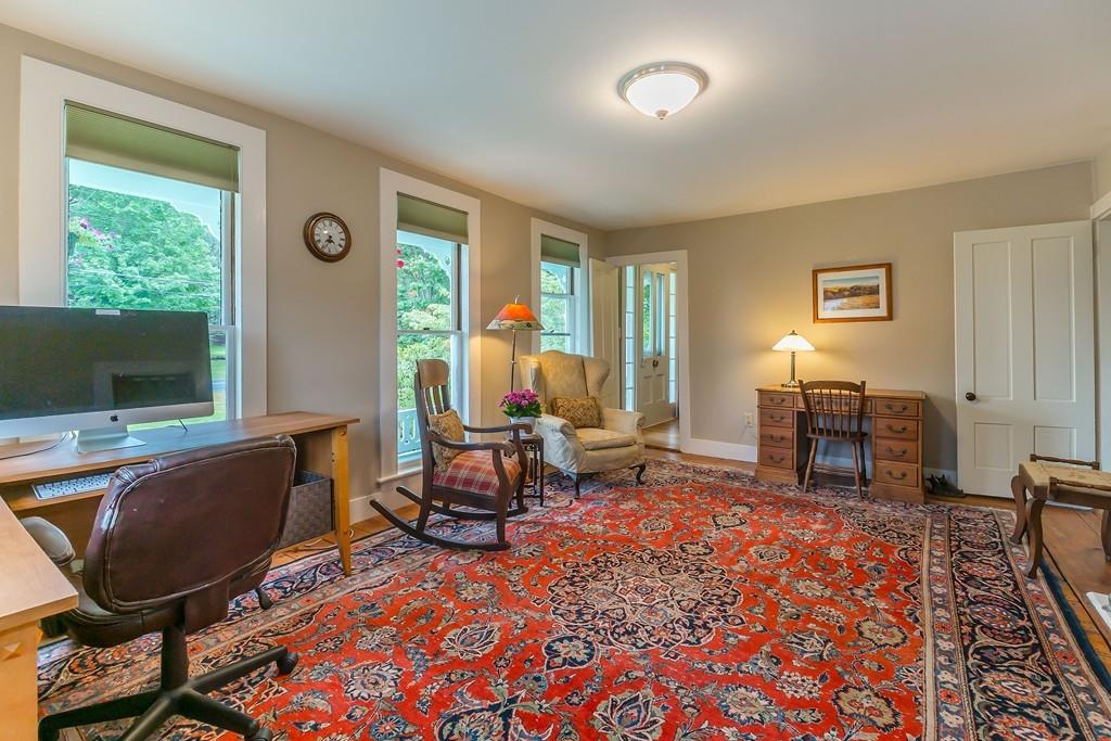 207 Chestnut Plain Road Whately, MA 01093 - Photo 6 of 42