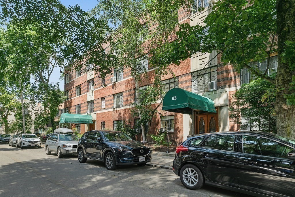 93 Strathmore Road, Unit 5 Boston, MA 02135 - Photo 9 of 14