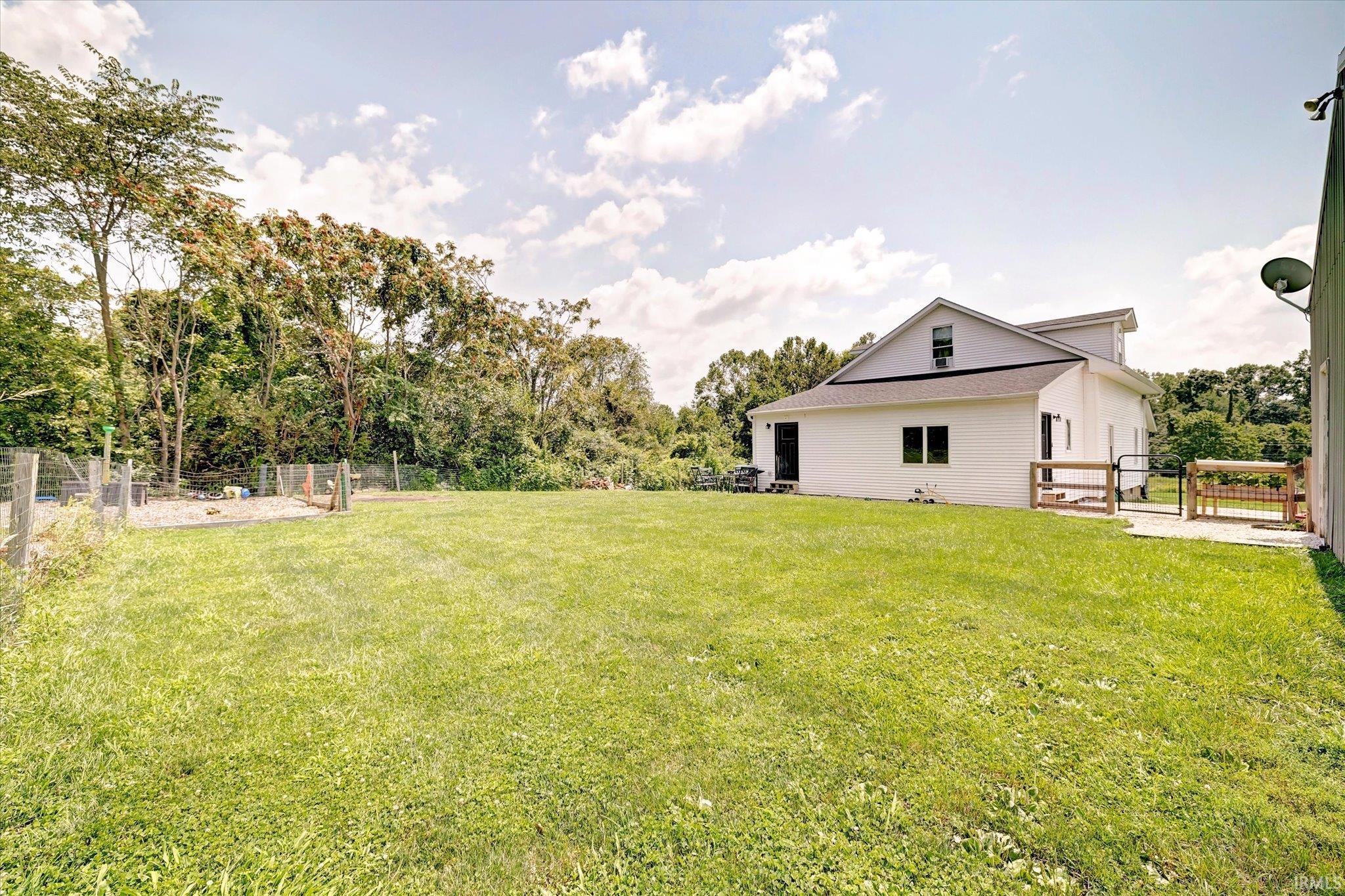 8052 West Ratliff Road Bloomington, IN 47404 - Photo 30 of 36