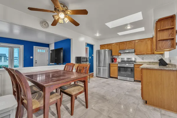 $244,900 | 29210 Florence Street, Garden City, MI 48135