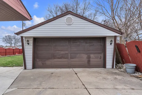 $244,900 | 29210 Florence Street, Garden City, MI 48135