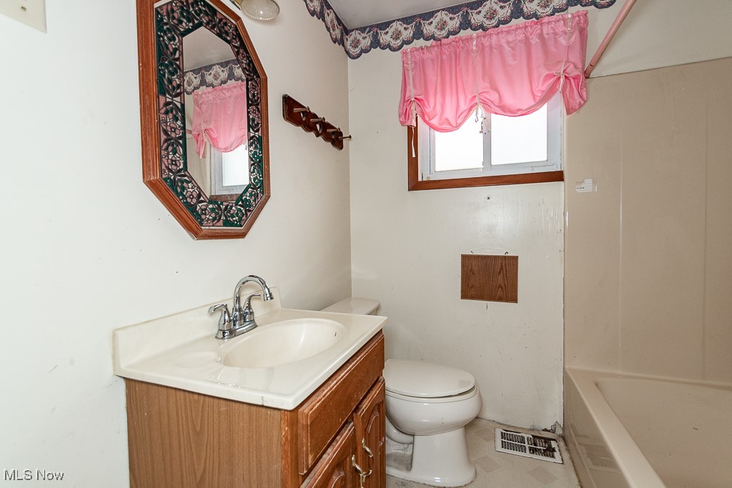 10932 Thwing Road Chardon, OH 44024 - Photo 19 of 27 Gallery Image 19