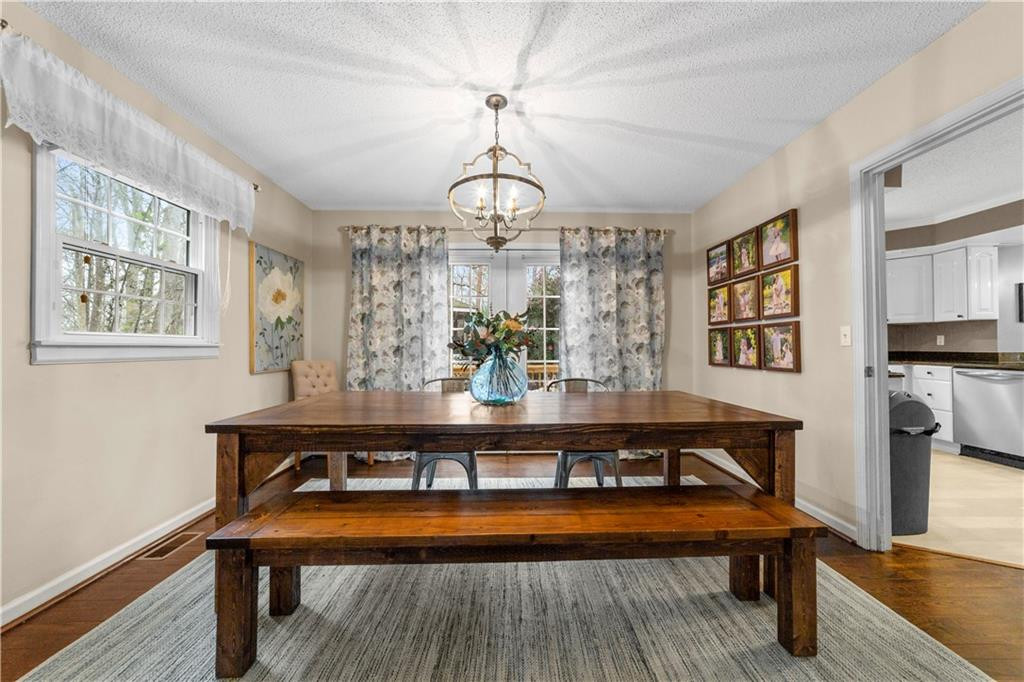 2870 Creek Point Road Graham, NC 27253 - Photo 6 of 36 Gallery Image 6