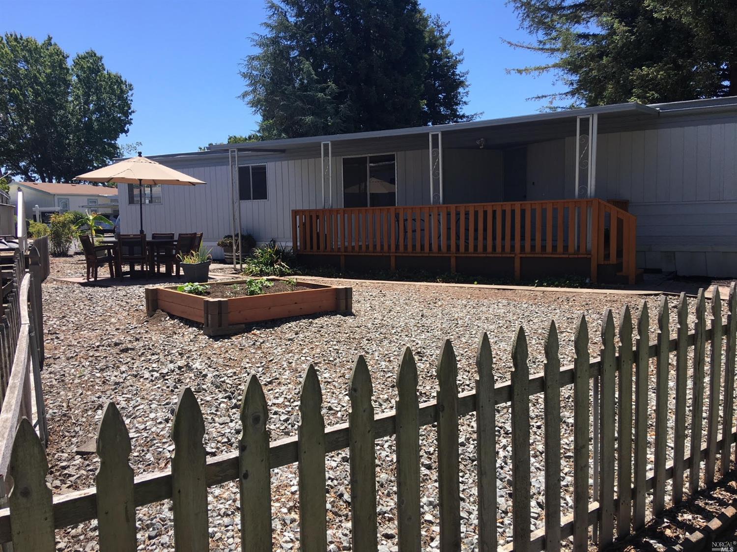 29 Hemlock Court, Unit 271 Rohnert Park, CA 94928 - Photo 1 of 1 Gallery Image 1