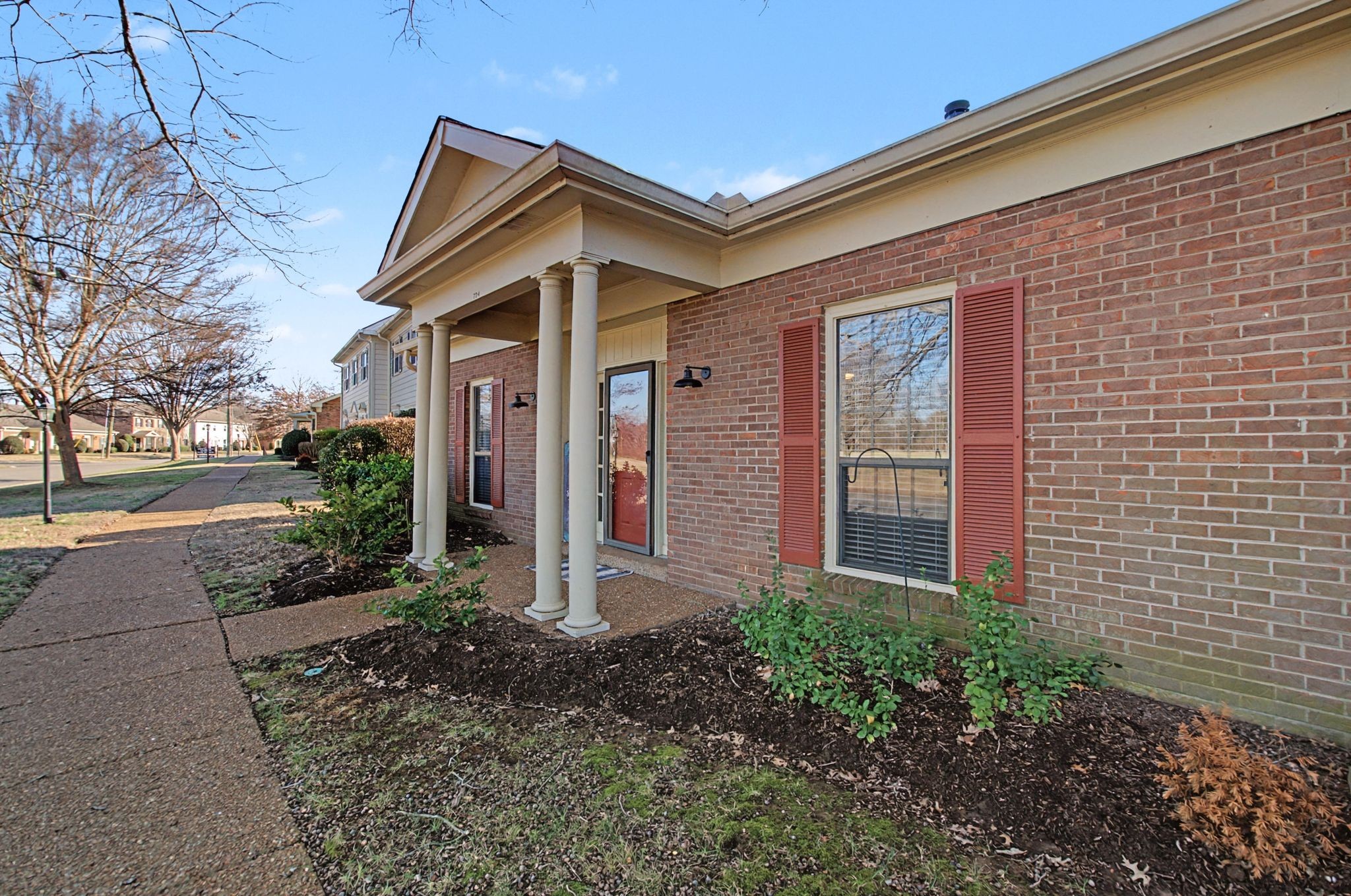 724 General George Patton Road Nashville, TN 37221 - Photo 5 of 37