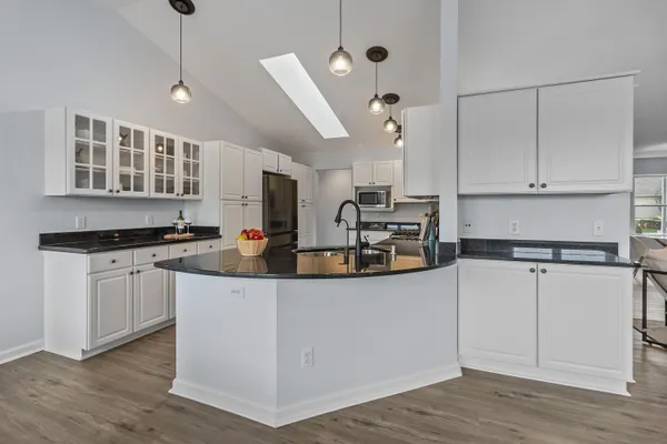 $600,000 | 28679 Driftwood Court, Waterford, WI 53185