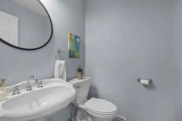 $600,000 | 28679 Driftwood Court, Waterford, WI 53185