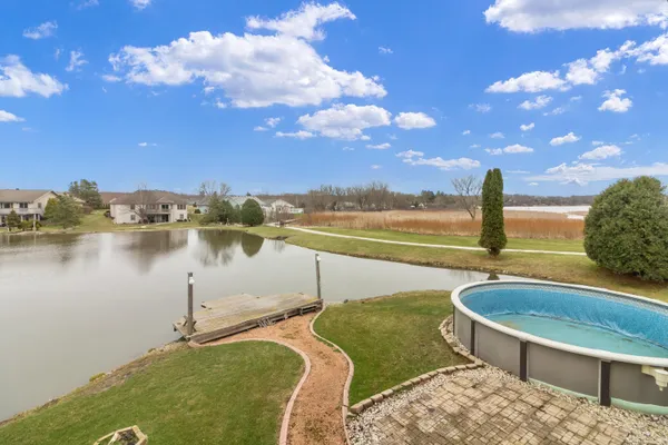 $600,000 | 28679 Driftwood Court, Waterford, WI 53185