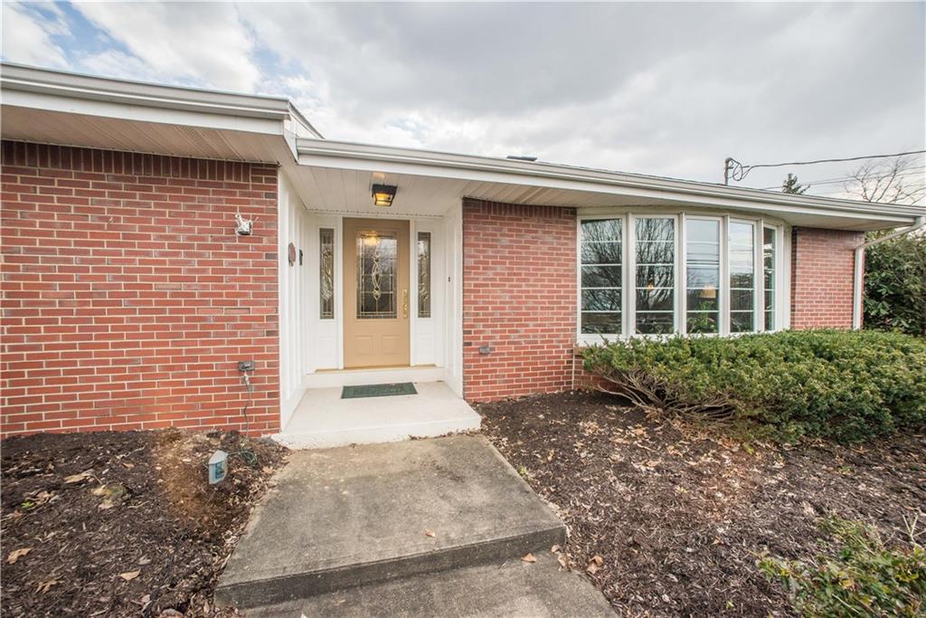 364 McMurray Road Pittsburgh, PA 15241 - Photo 3 of 25 Gallery Image 3