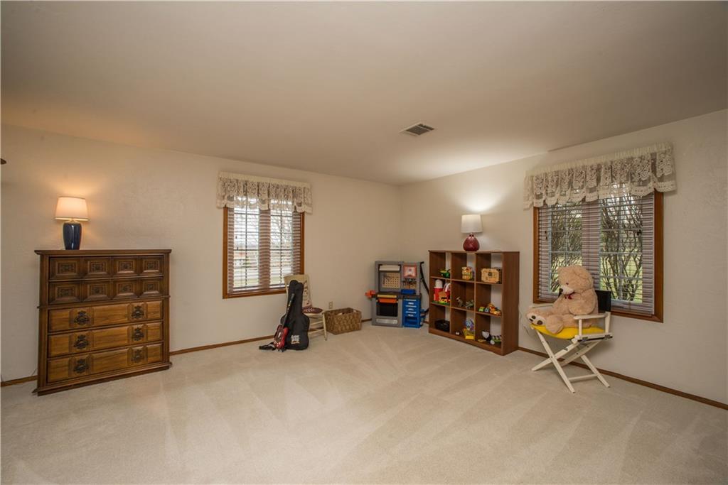 364 McMurray Road Pittsburgh, PA 15241 - Photo 21 of 25 Gallery Image 21